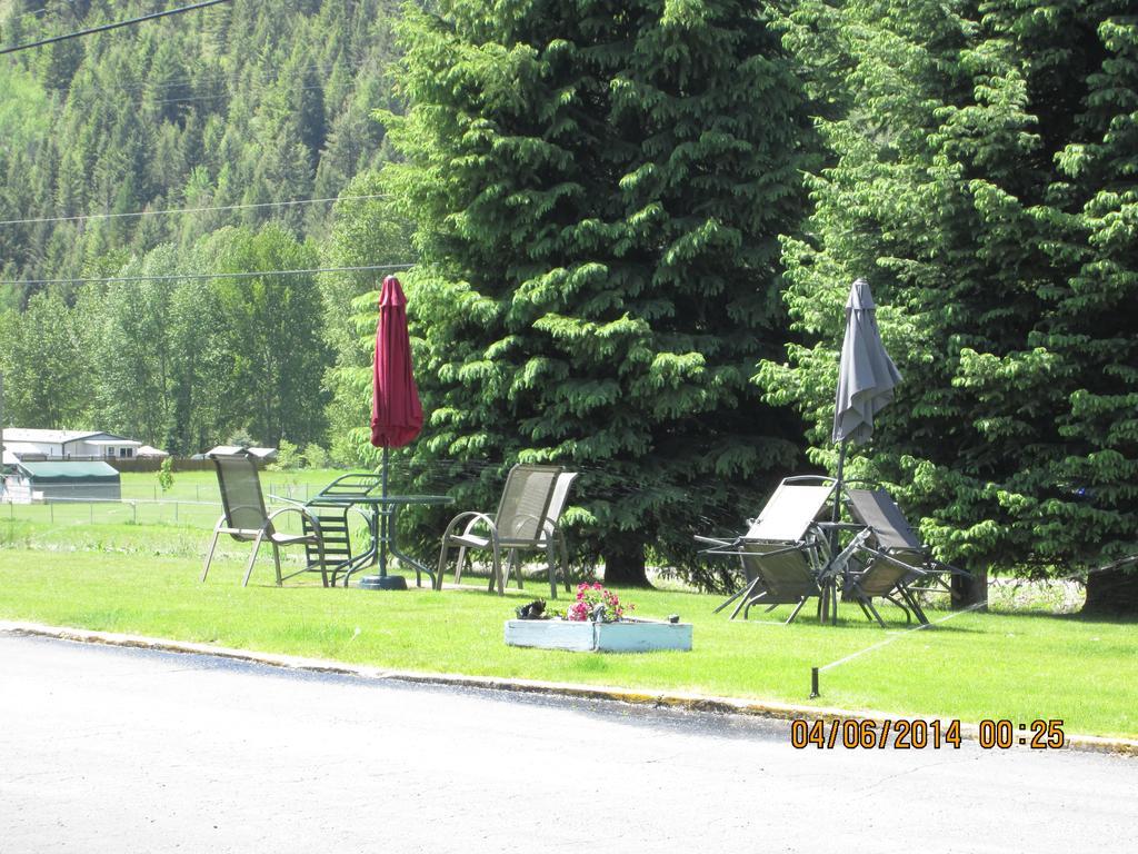 Evening Star Motel Greenwood Bagian luar foto