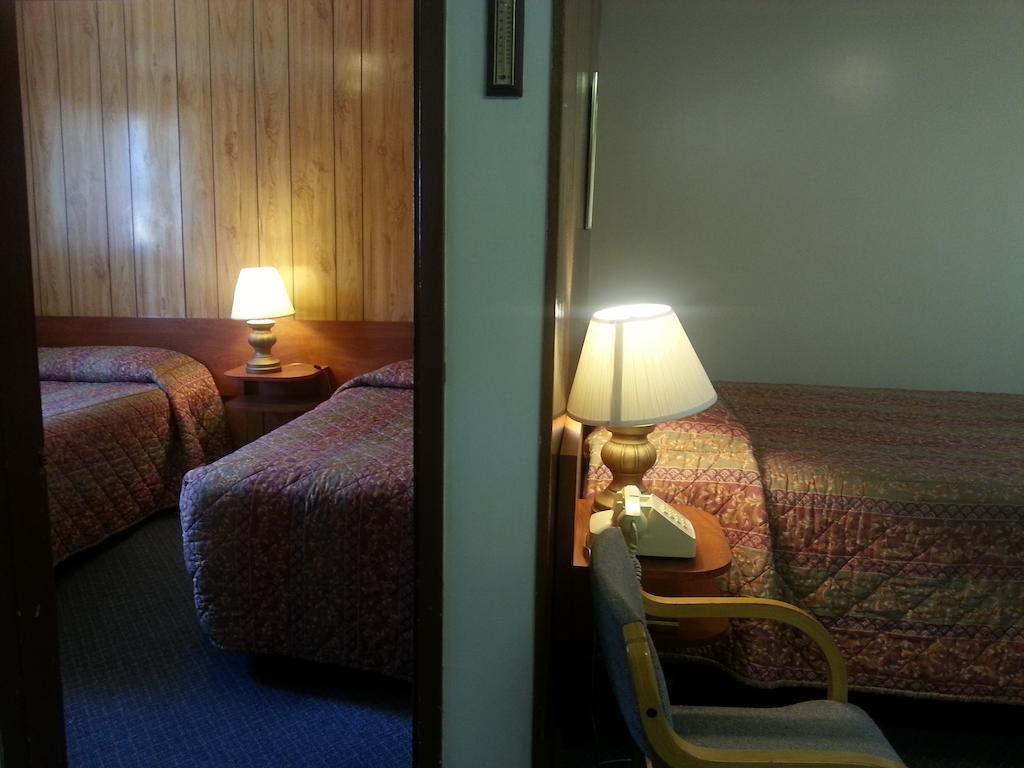 Evening Star Motel Greenwood Ruang foto