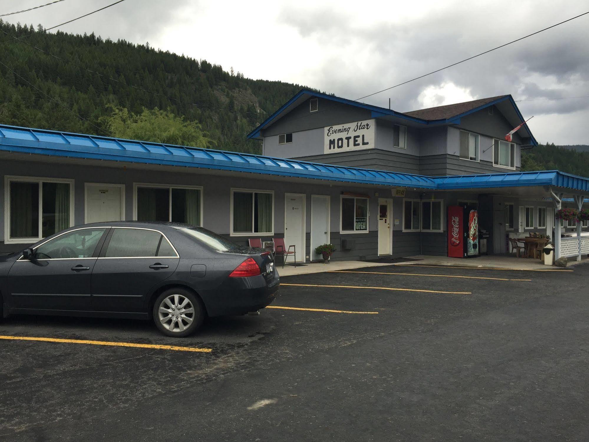 Evening Star Motel Greenwood Bagian luar foto
